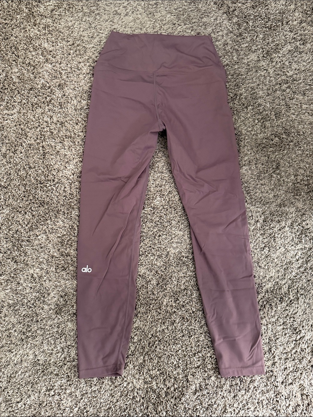 ALO Yoga Soft Sculpt Leggings in “Plum Kiss”